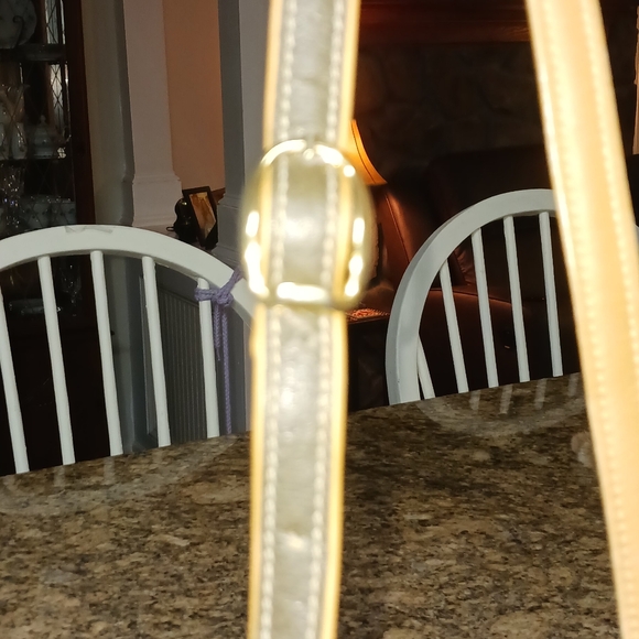 Gucci Plus Vintage Leather Crossbody Messenger Bag. Accepting offers! - Picture 9 of 16